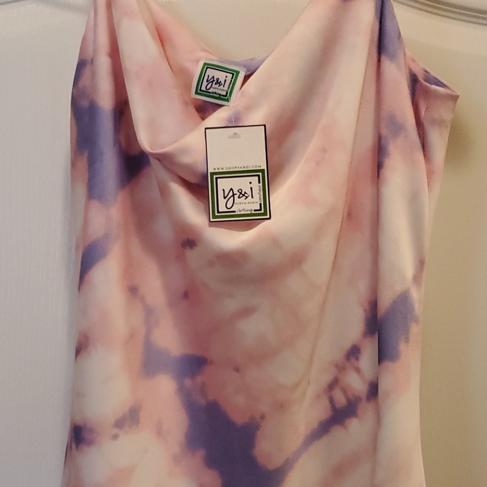 Dress - Picture 3 of 4